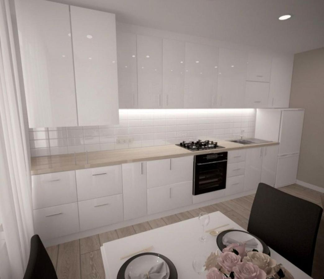 Vip Apartments Lutsk Eksteriør bilde